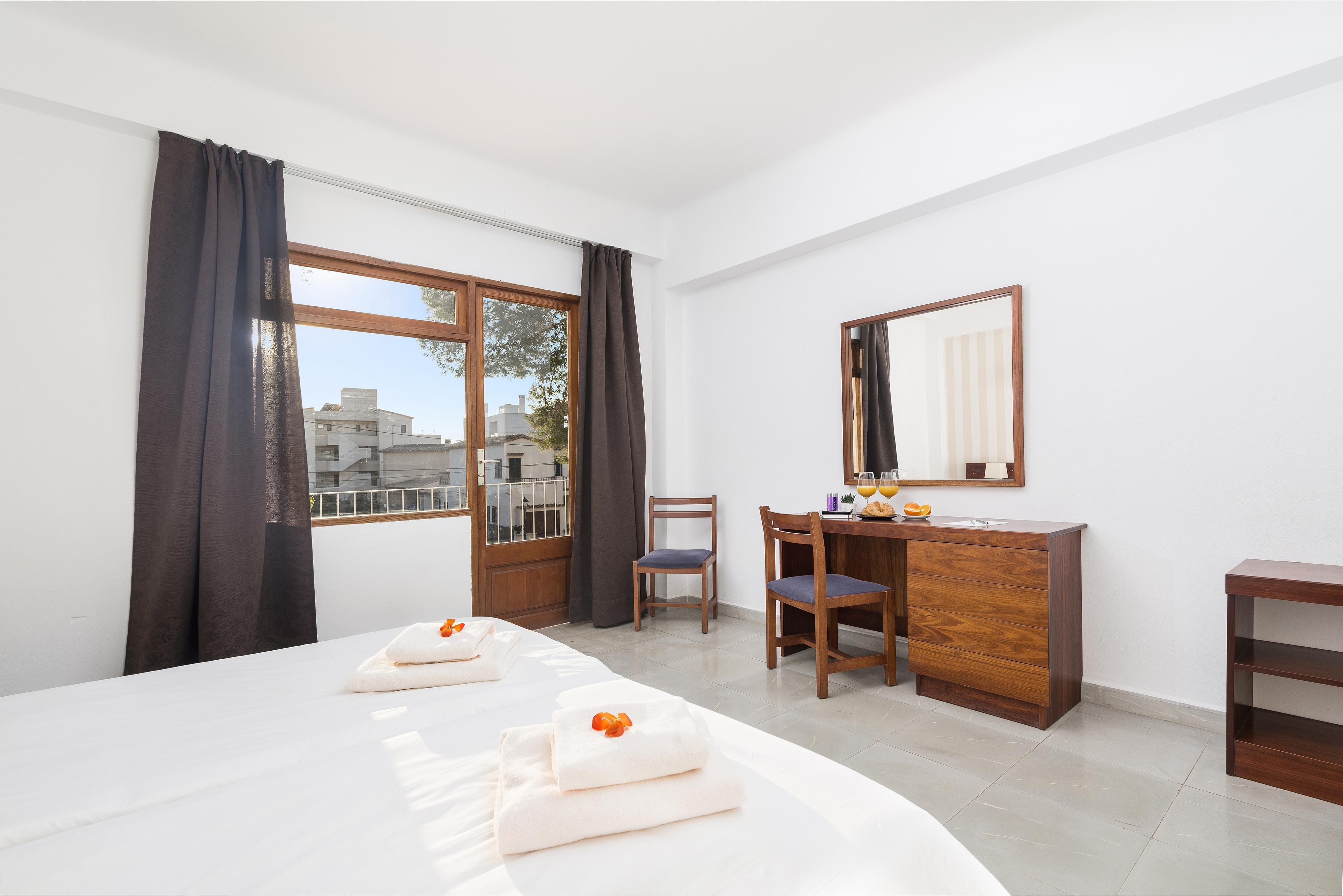 Hotel Santanyi Port Cala Figuera  Luaran gambar