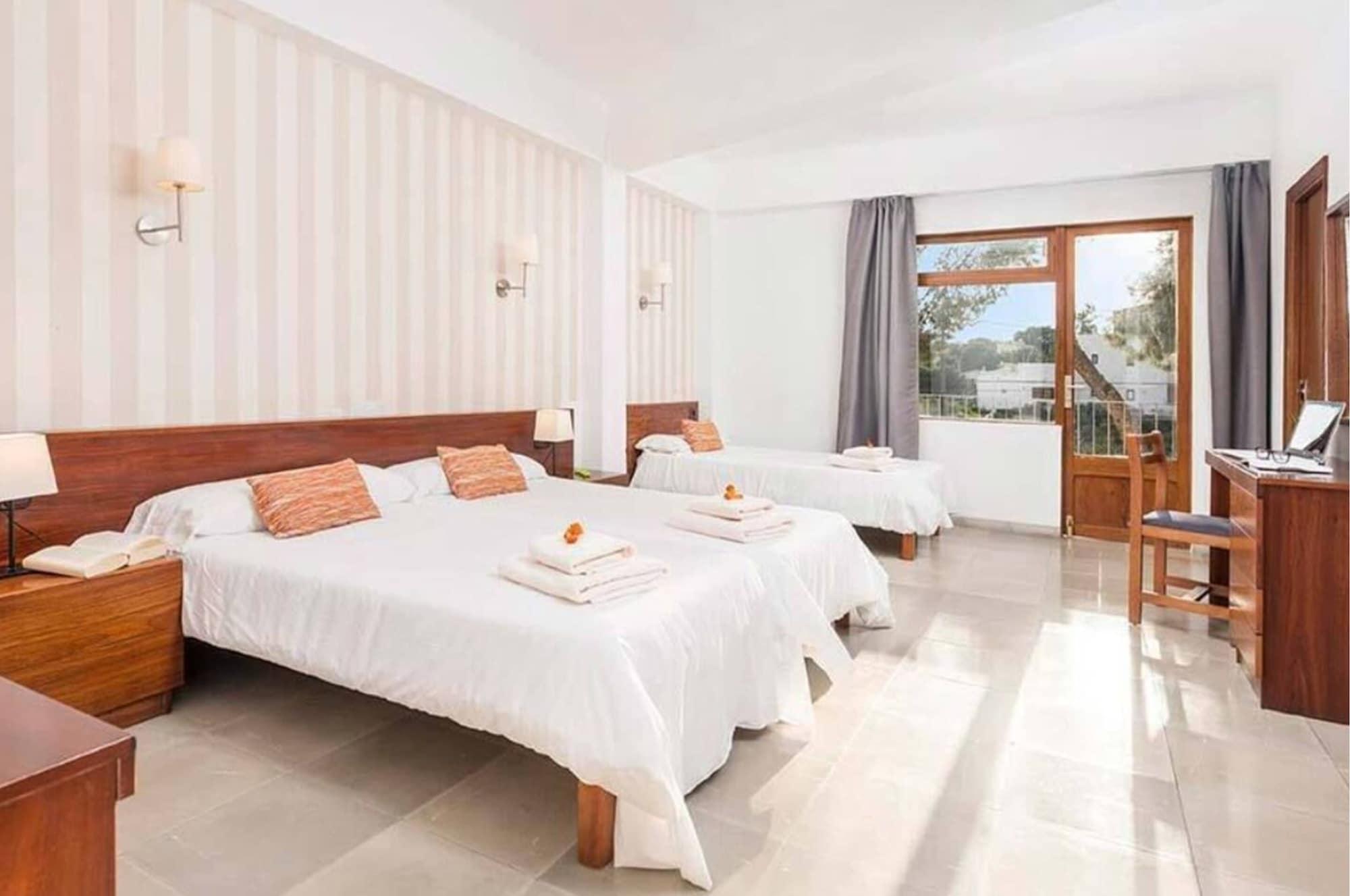 Hotel Santanyi Port Cala Figuera  Luaran gambar